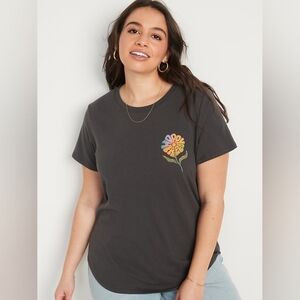 Old Navy EveryWear Graphic T-Shirt cactus flowers Sz L NWT